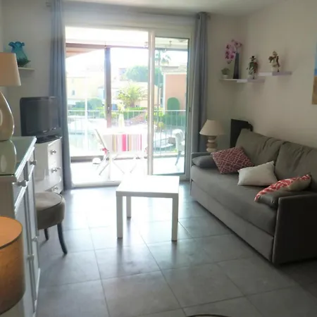 شقة Pcogblan - Golfe De Saint-tropez - T2 Avec Piscine Vue Marina كوغولين
