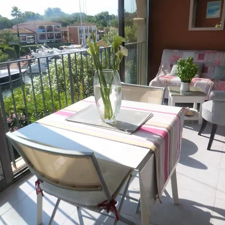 شقة Pcogblan - Golfe De Saint-tropez - T2 Avec Piscine Vue Marina كوغولين